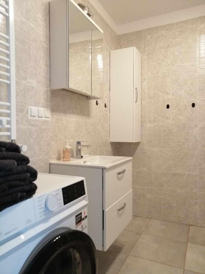 Centrum Apartament Z Parkingiem 슈체친 외부 사진